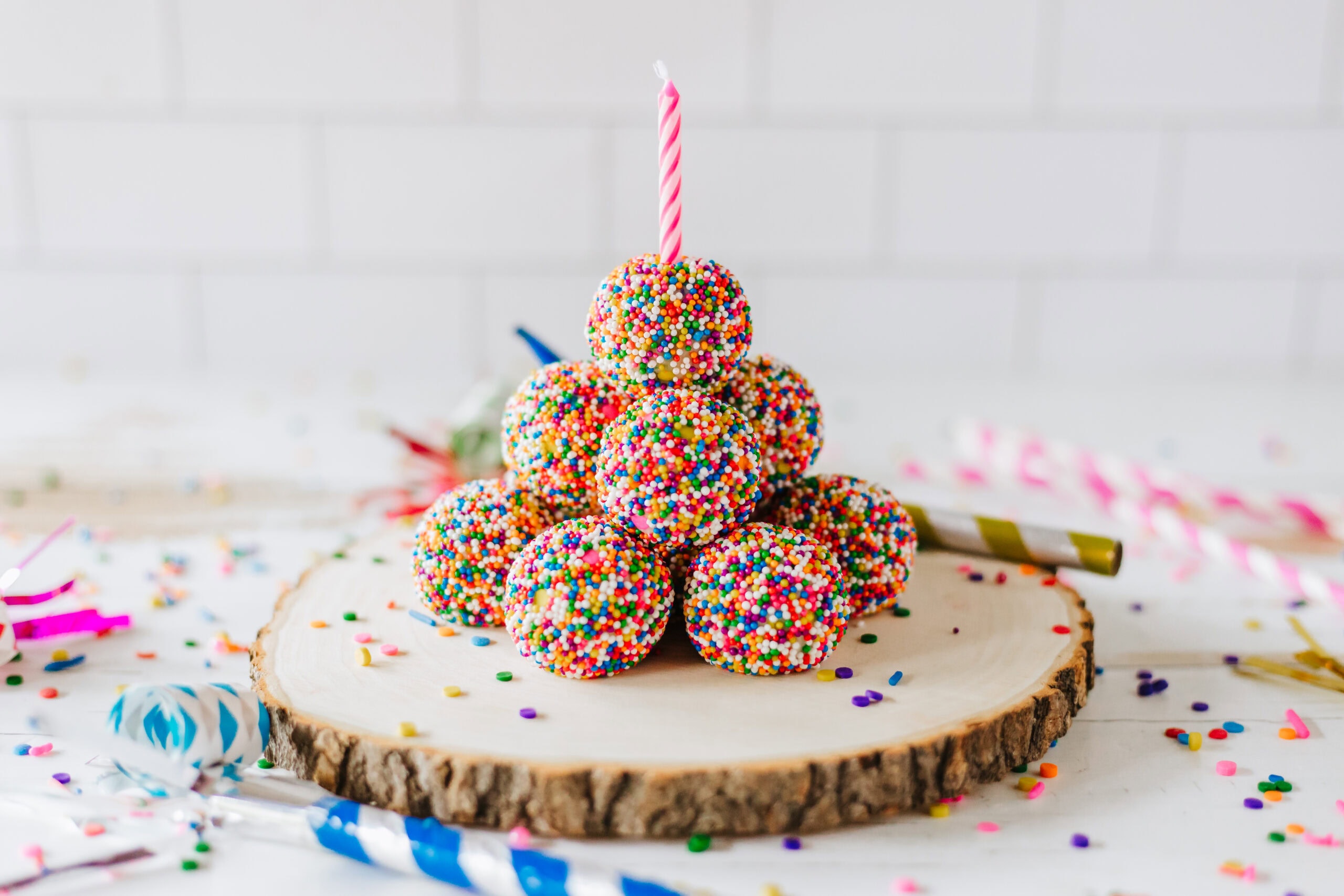 Irresistibly Quick and Adorable FunFetti Cheesecake Bites