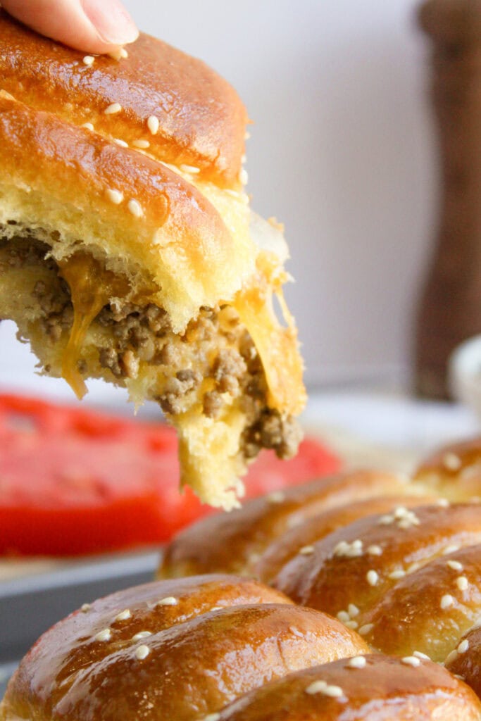 cheeseburger sliders - game day finger food 