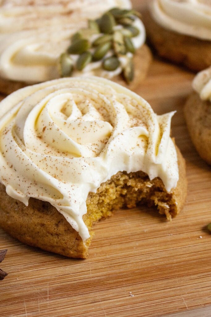 fall treats - pumpkin cookies