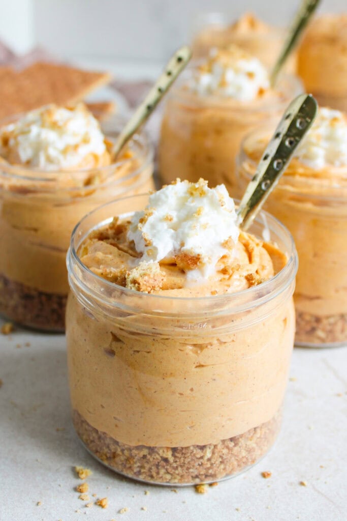 no bake pumpkin cheesecake cups