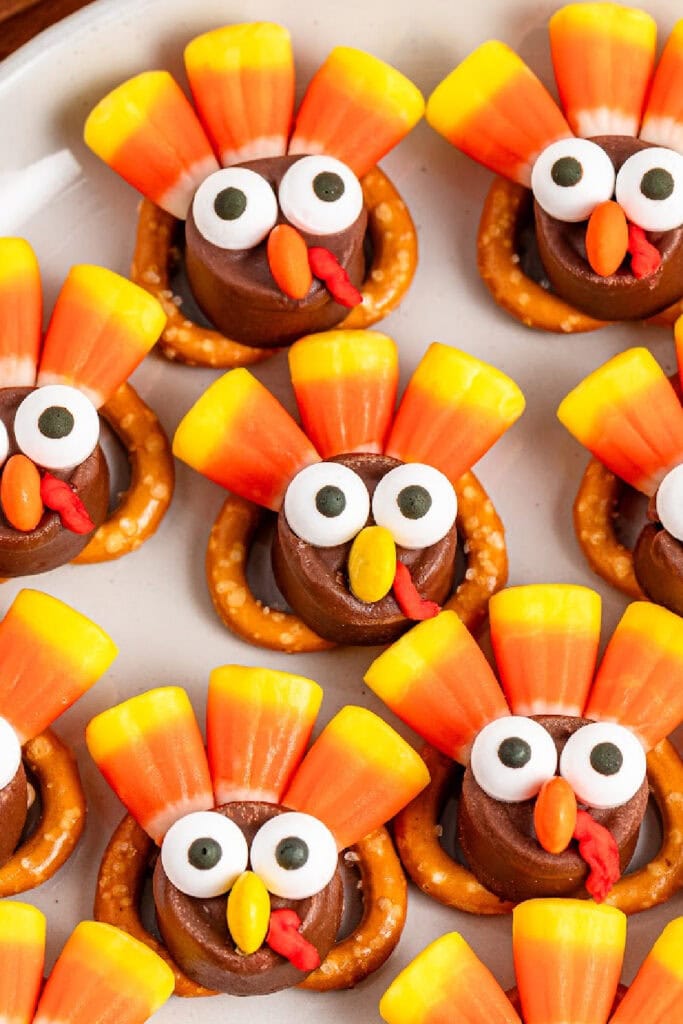 thanksgiving themed treats - rolo pretzel turkeys