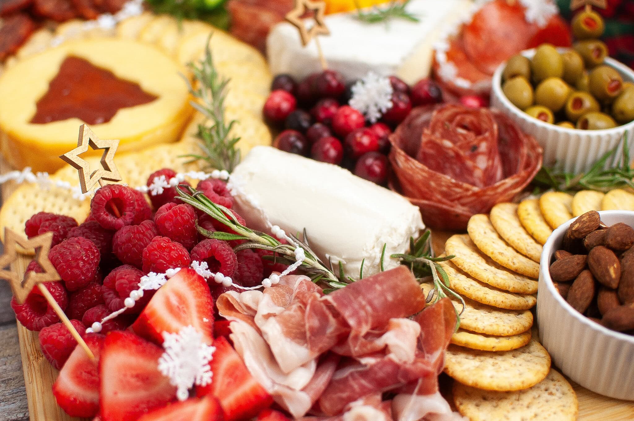 Celebrate the Holidays with a Colorful Christmas Charcuterie Board