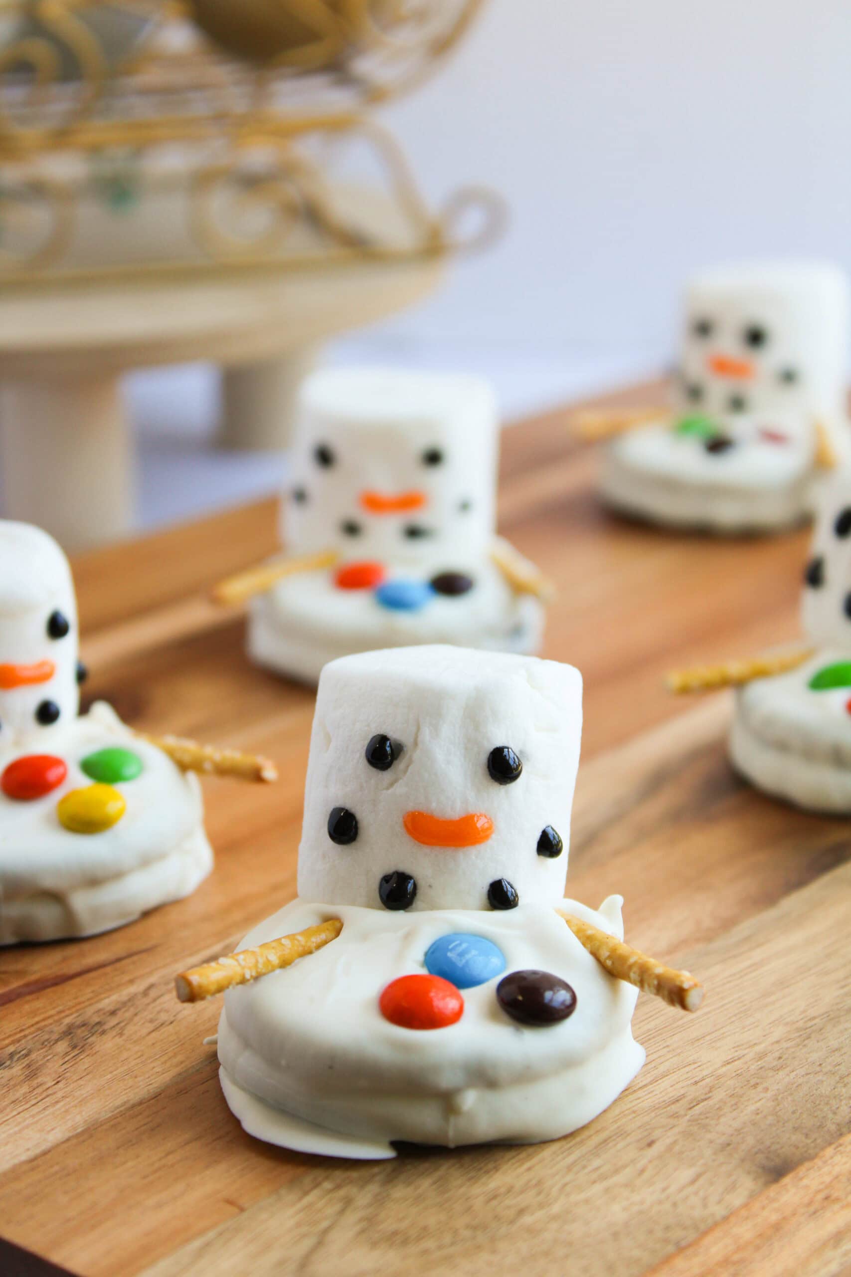 Melted Snowman White Chocolate Covered Oreos