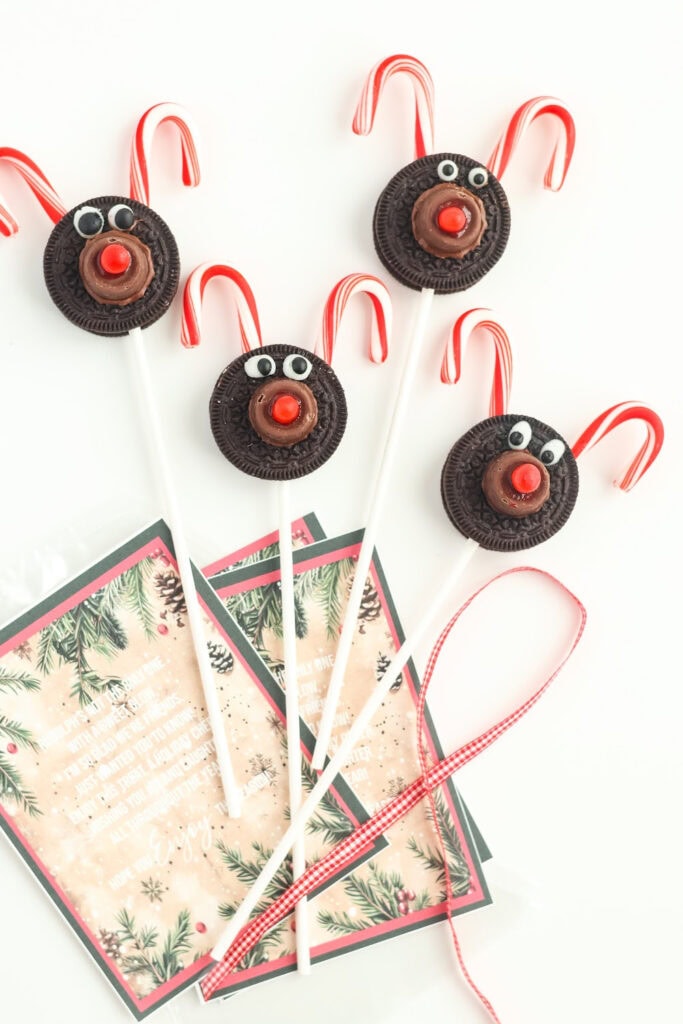 reindeer oreo pops - Christmas treats for gifts