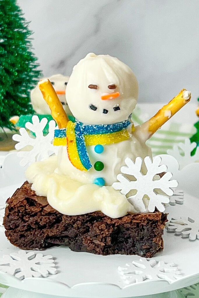 snowman truffle brownies - Kids Christmas Treats