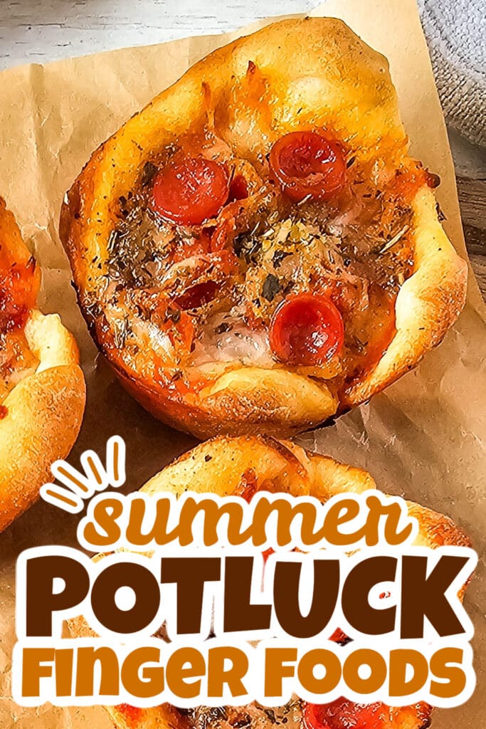 summer potluck finger food - Pepperoni Pizza Puffs