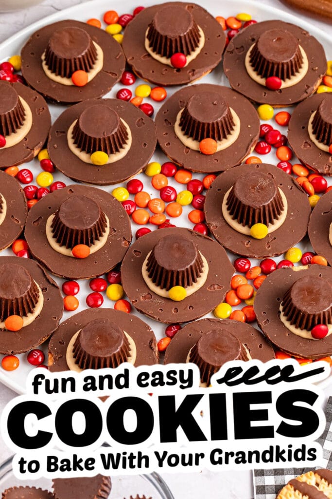fun cookies for grandkids - thanksgiving pilgrim hats