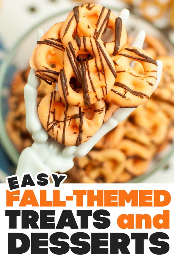 Fall Treats and Desserts-Pumpkin Spice Chocolate Dipped Pretzels