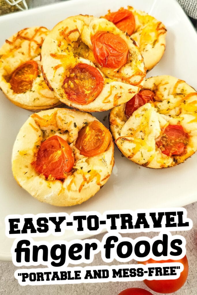 easy to travel finger food - Cheesy Tomato Focaccia Rolls