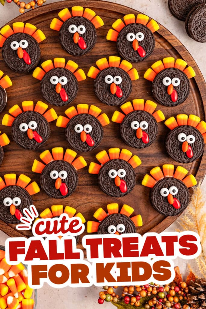 fall treats for kids - Cute Chocolate Oreo Turkeys copy
