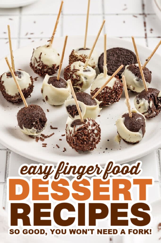 finger food desserts - No-bake Oreo Cake Pops