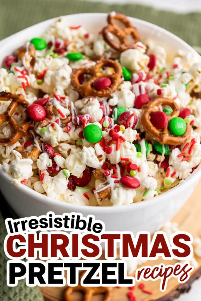 Christmas Pretzels- Christmas Popcorn Snack Mix with Pretzels