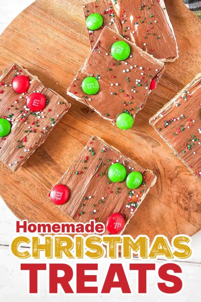 Festive Christmas Treats-Christmas S’mores Graham Cracker Bark