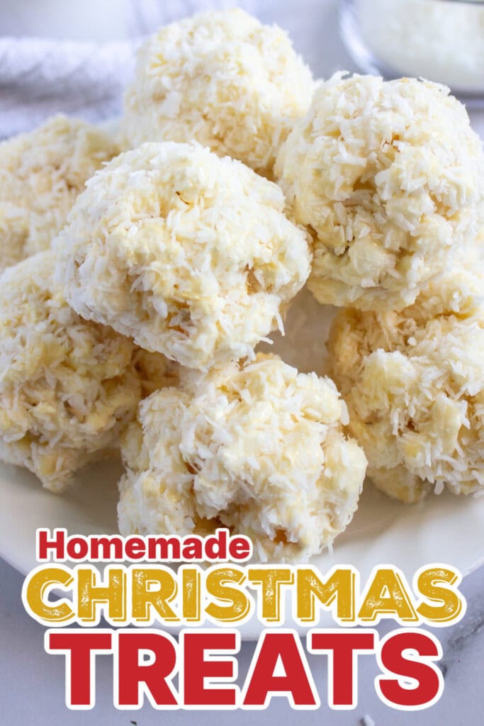 Festive Christmas Treats-Popcorn Marshmallow Snowball