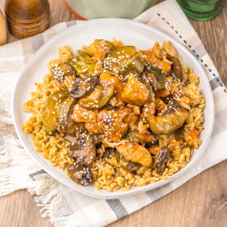 Slow Cooker Copycat Panda Express Mushroom Chicken featured image copy