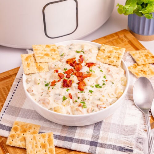 Slow Cooker Clam Chowder