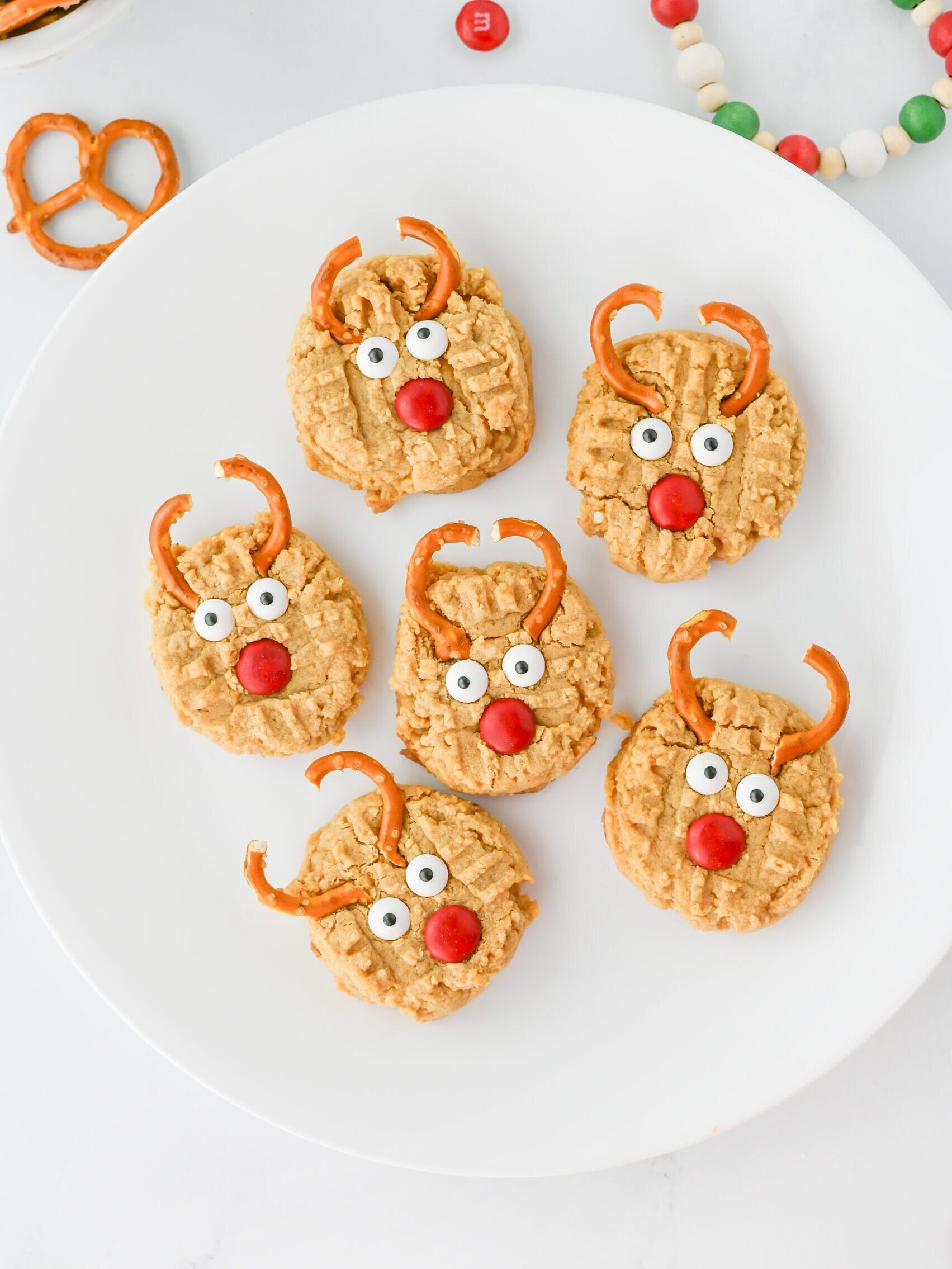 Peanut Butter Reindeer Cookies
Process Photo