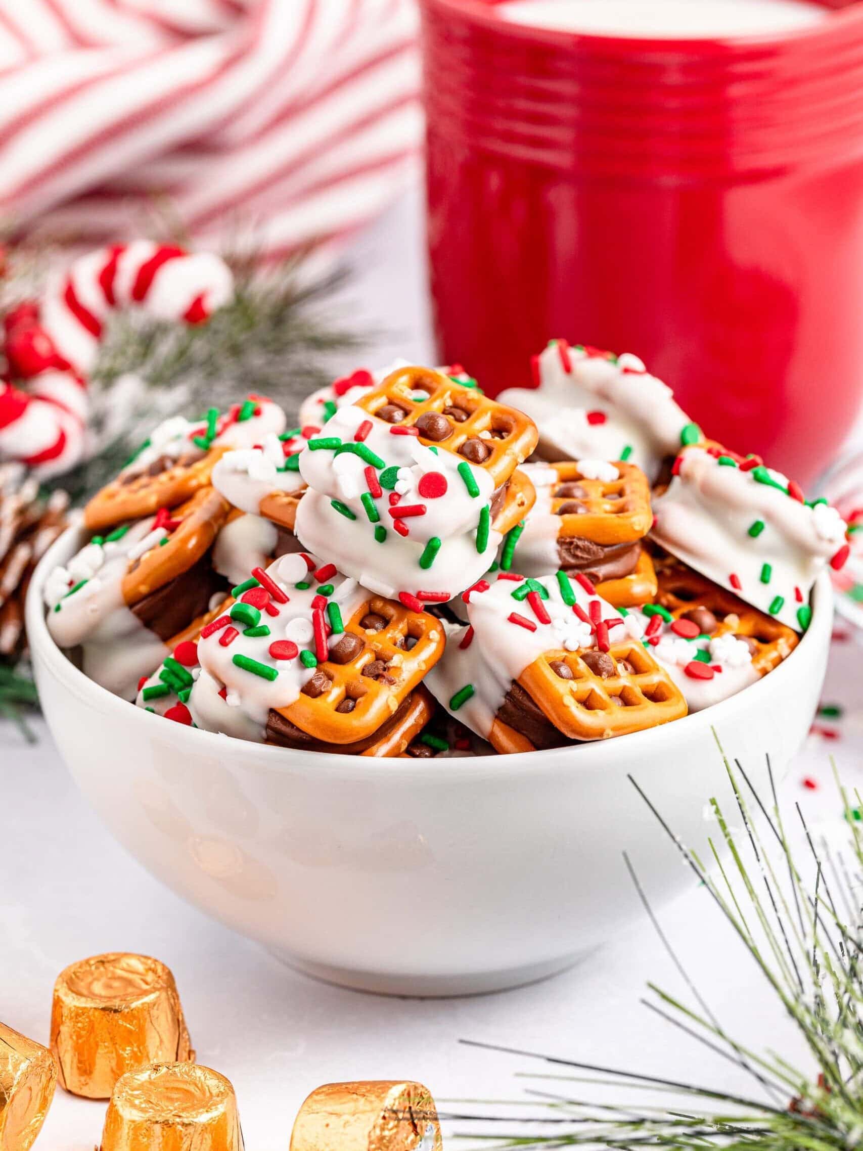 Christmas Rolo Pretzel Sandwiches