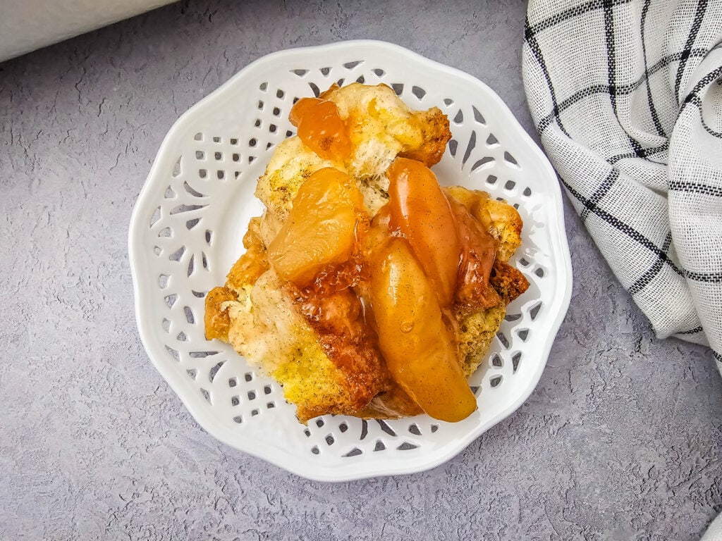 Cinnamon Apple French Toast Casserole
