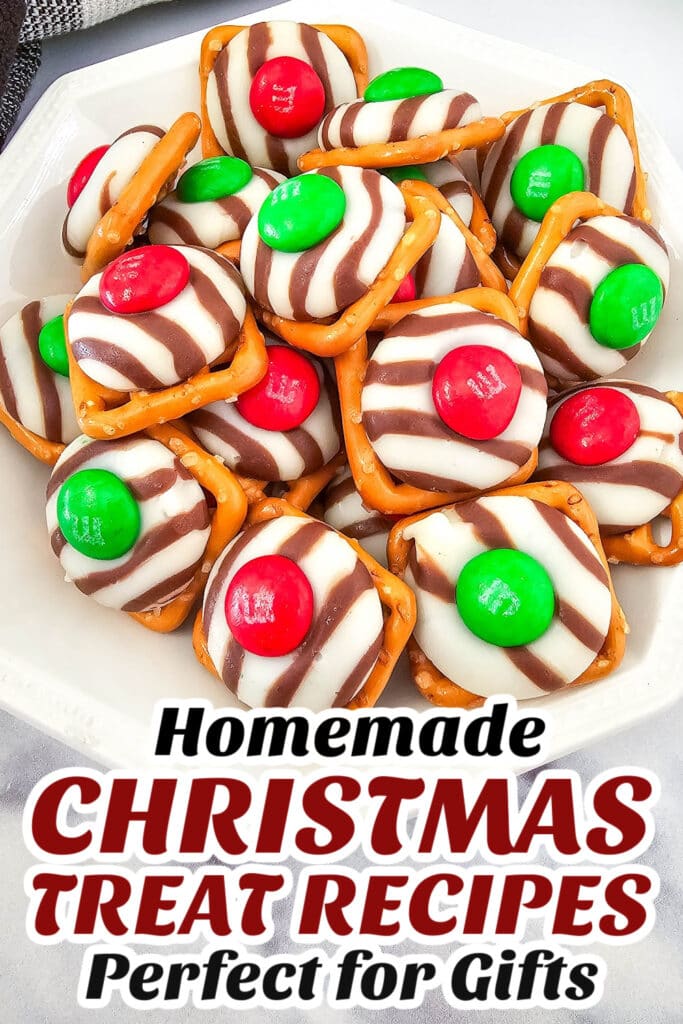 Gifting Christmas Treats-Christmas M&Ms Pretzel Hugs