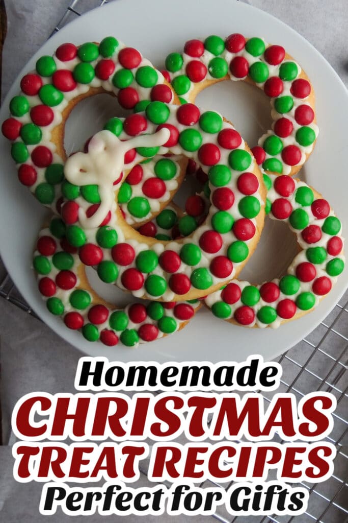 Gifting Christmas Treats-Christmas Wreath Sugar Cookies