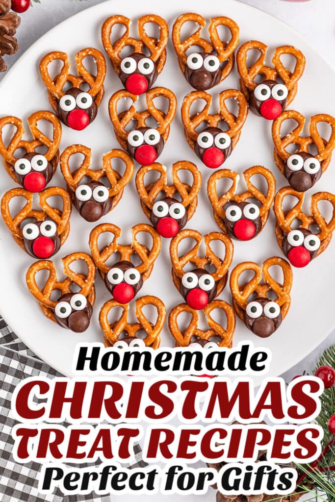 Gifting Christmas Treats- Reindeer Rolo Pretzels