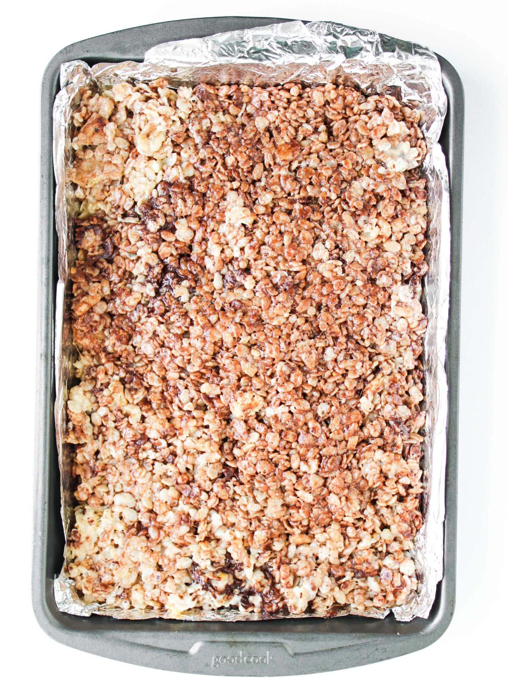 S’mores Rice Krispie Bars Process Photo