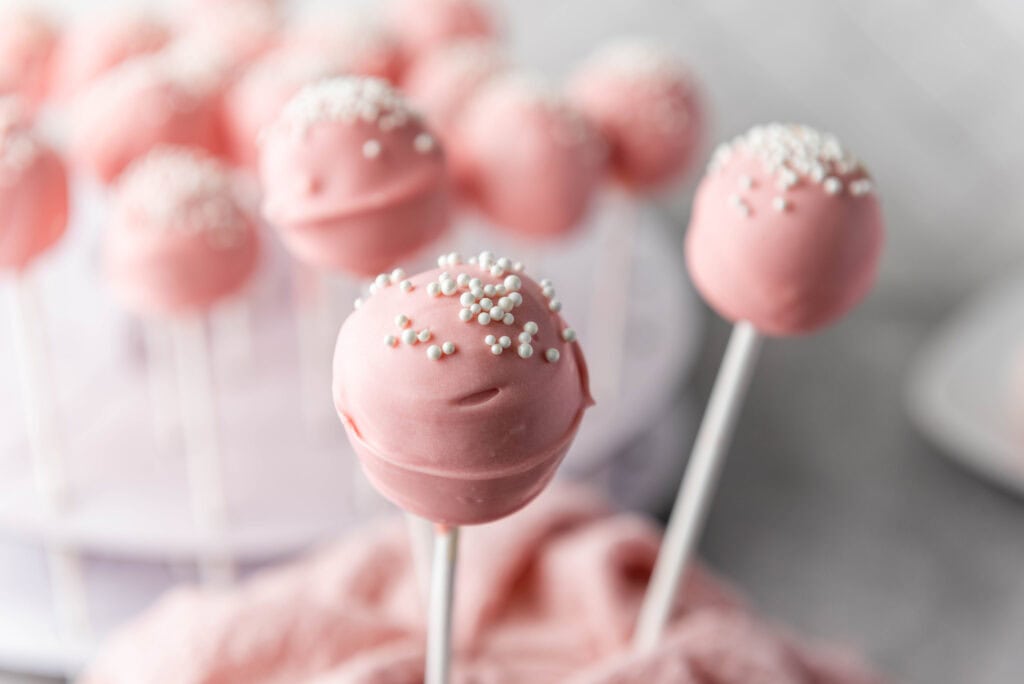 Pink Vanilla Cake Pops