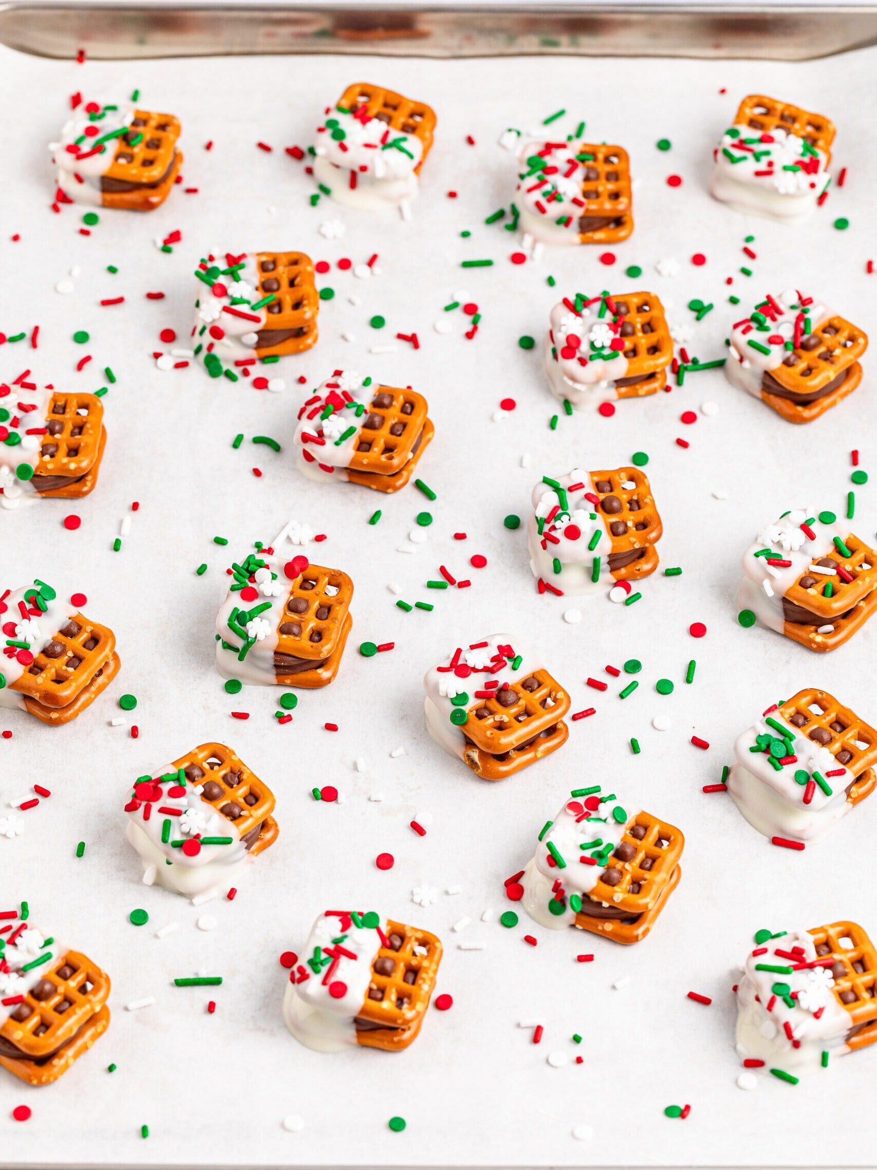 Christmas Rolo Pretzel Sandwiches Process Photo