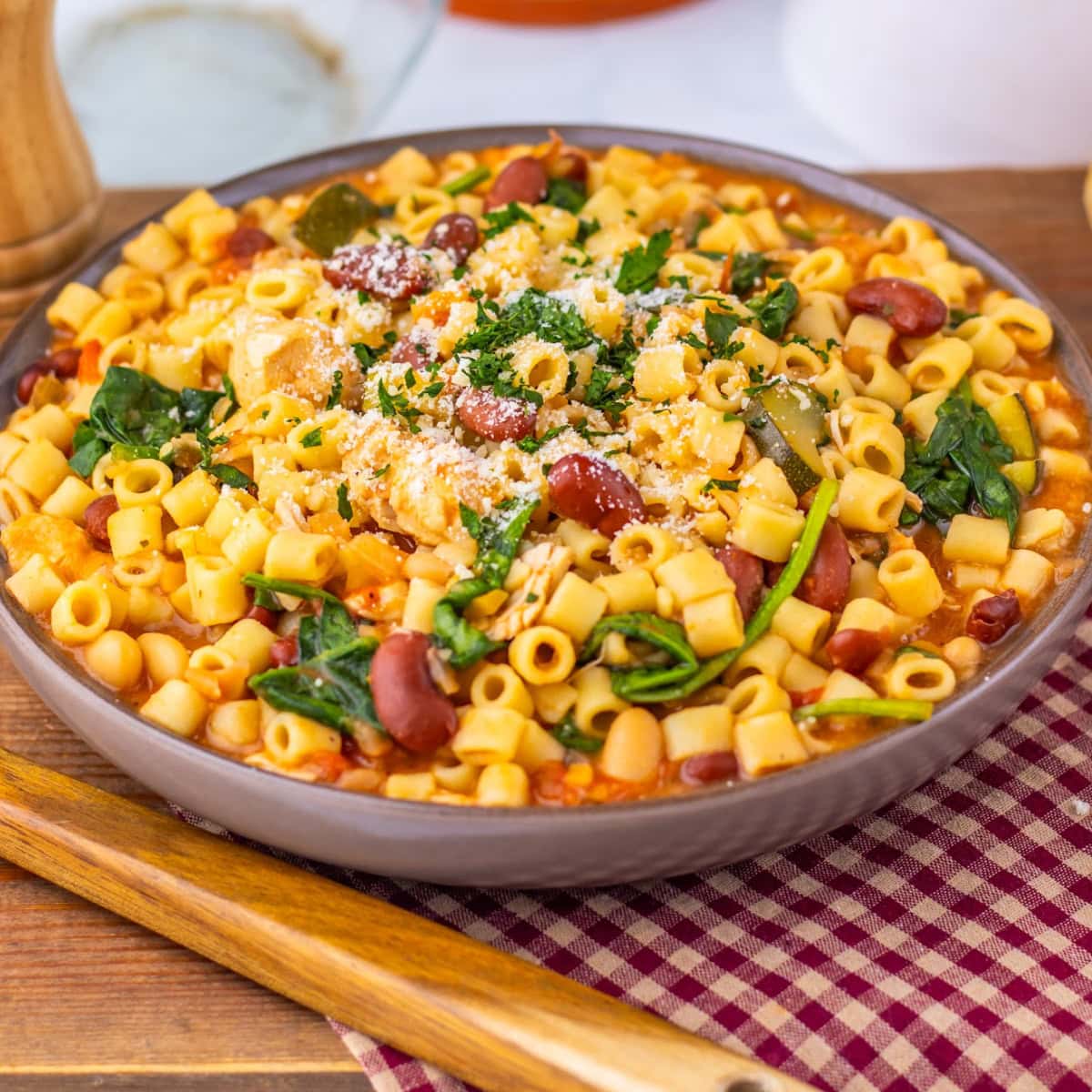 Slow Cooker Chicken Minestrone Soup featured image copy
