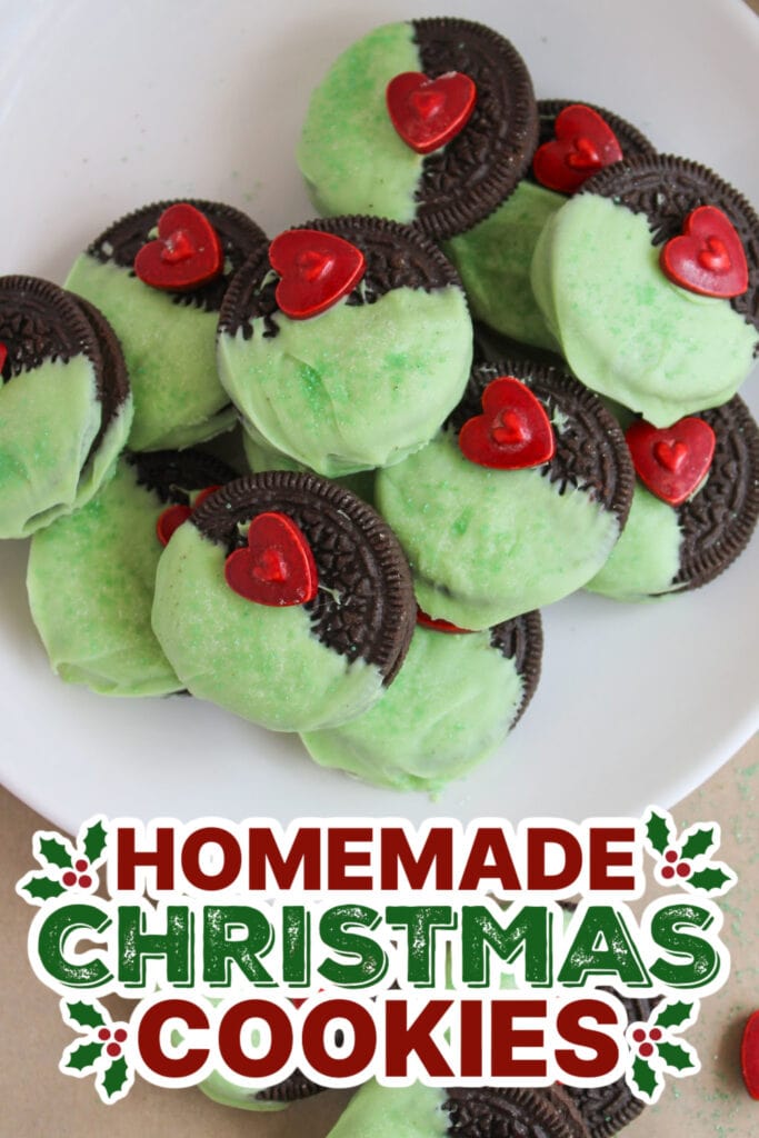christmas cookies - Grinch-Inspired Oreos