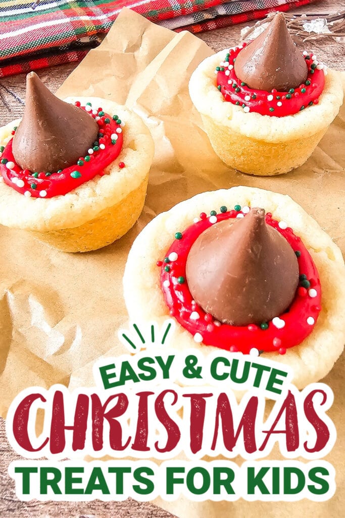 kids christmas treats-Christmas Kiss Cookie Cups