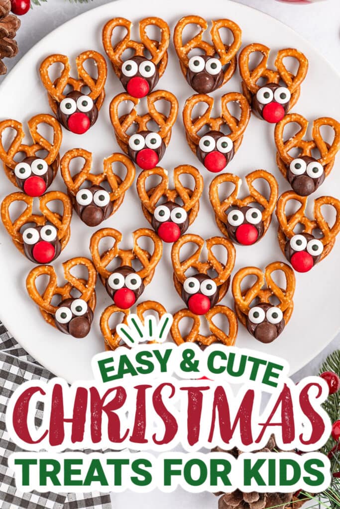 kids christmas treats-Reindeer Rolo Pretzels