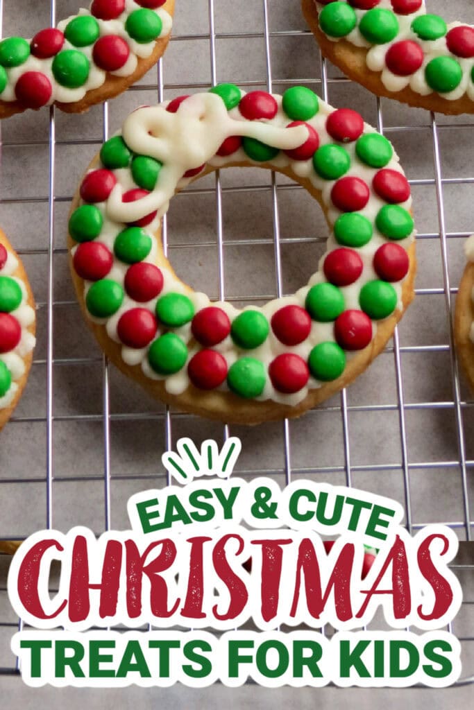 kids christmas treats-Wreath Sugar Cookies