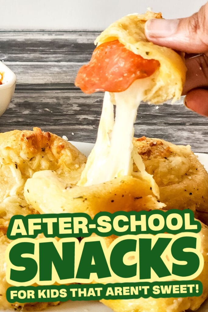 kids school snacks-Cheesy Pepperoni Pizza Biscuits