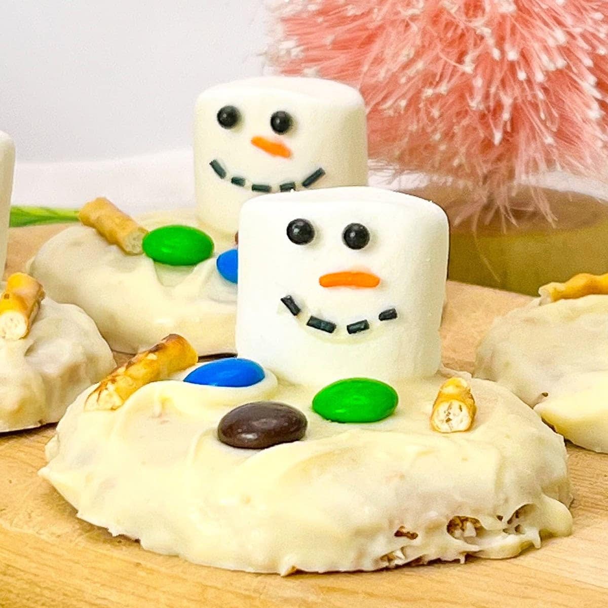 melted-snowman-peanut-butter-cookies-featured-image