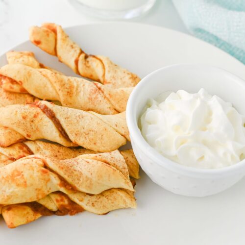 Pumpkin Crescent Roll Twists