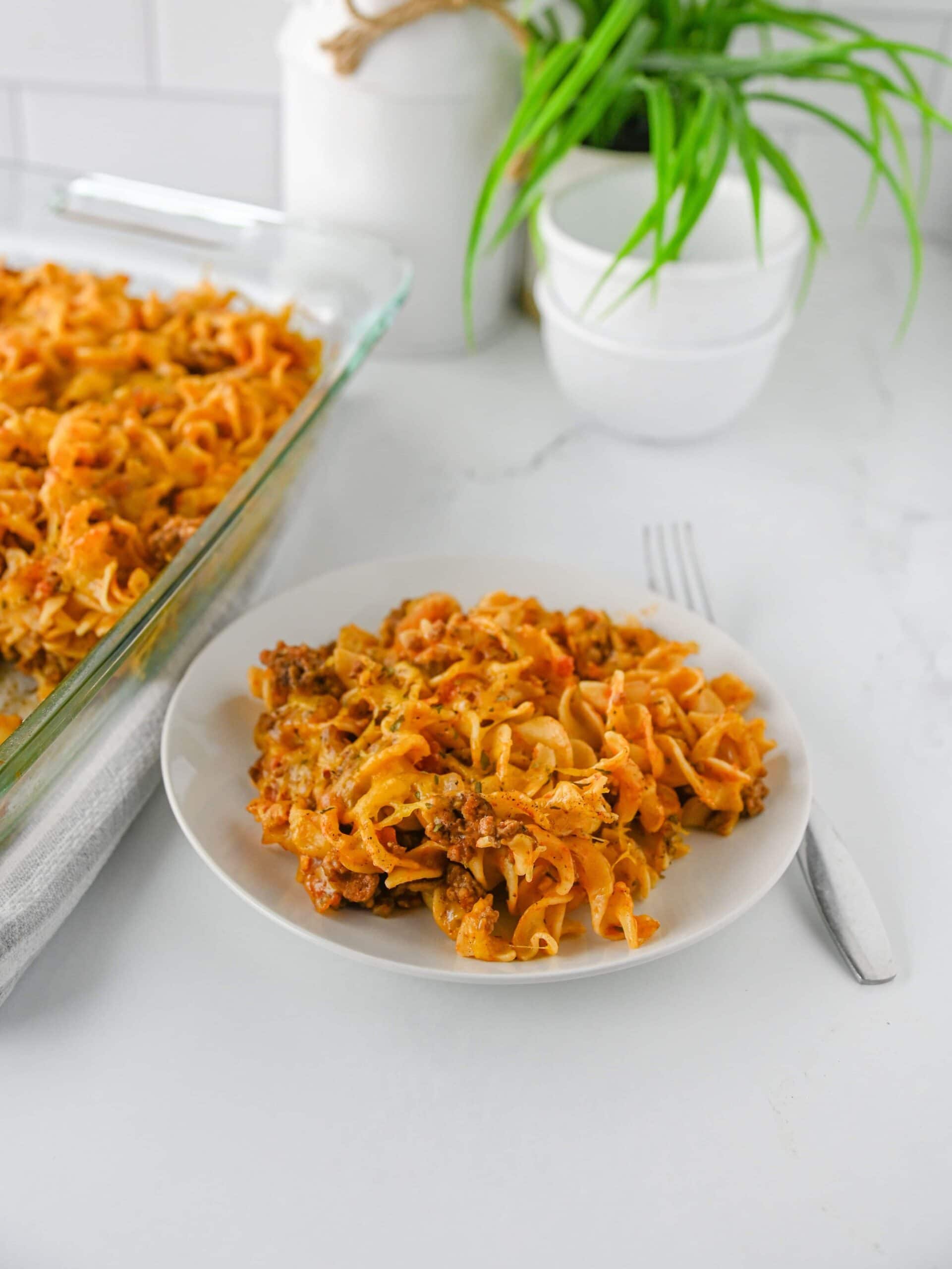 Cheesy Ground Beef and Egg Noodle Casserole