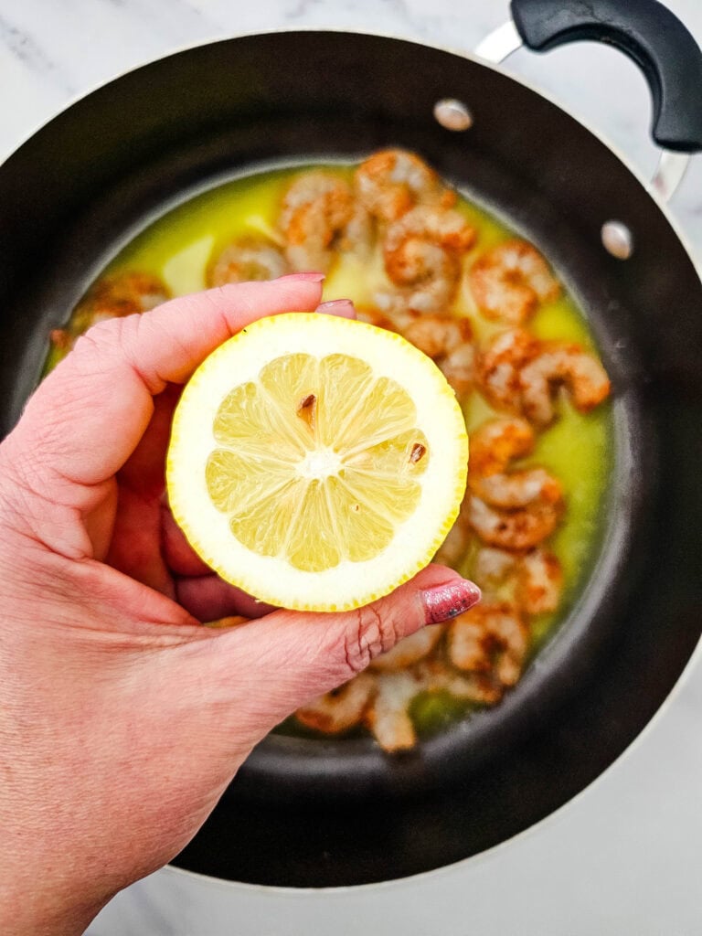 Shrimp Scampi with Linguini Process Photo