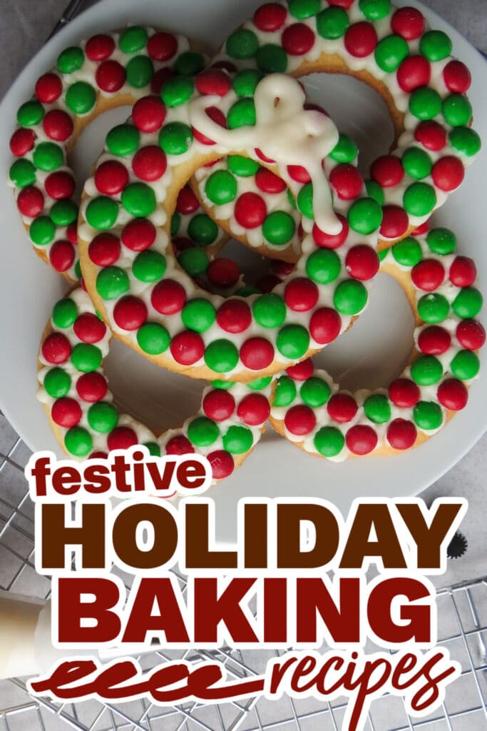 holiday baking recipes - Christmas Wreath Sugar Cookies copy